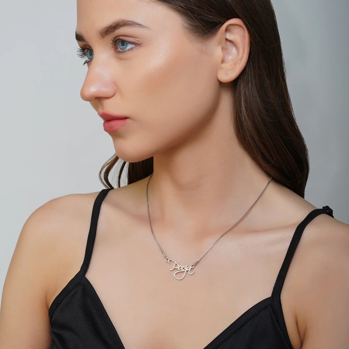 Beautiful Customized Name Necklace