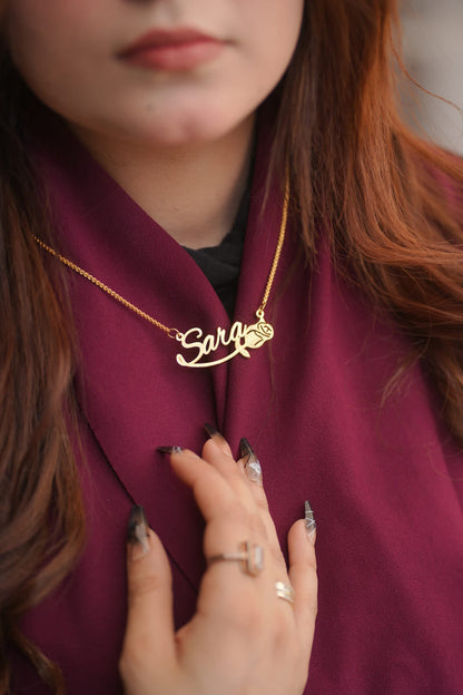 Beautiful Cusatomized Name Necklace (RO2)
