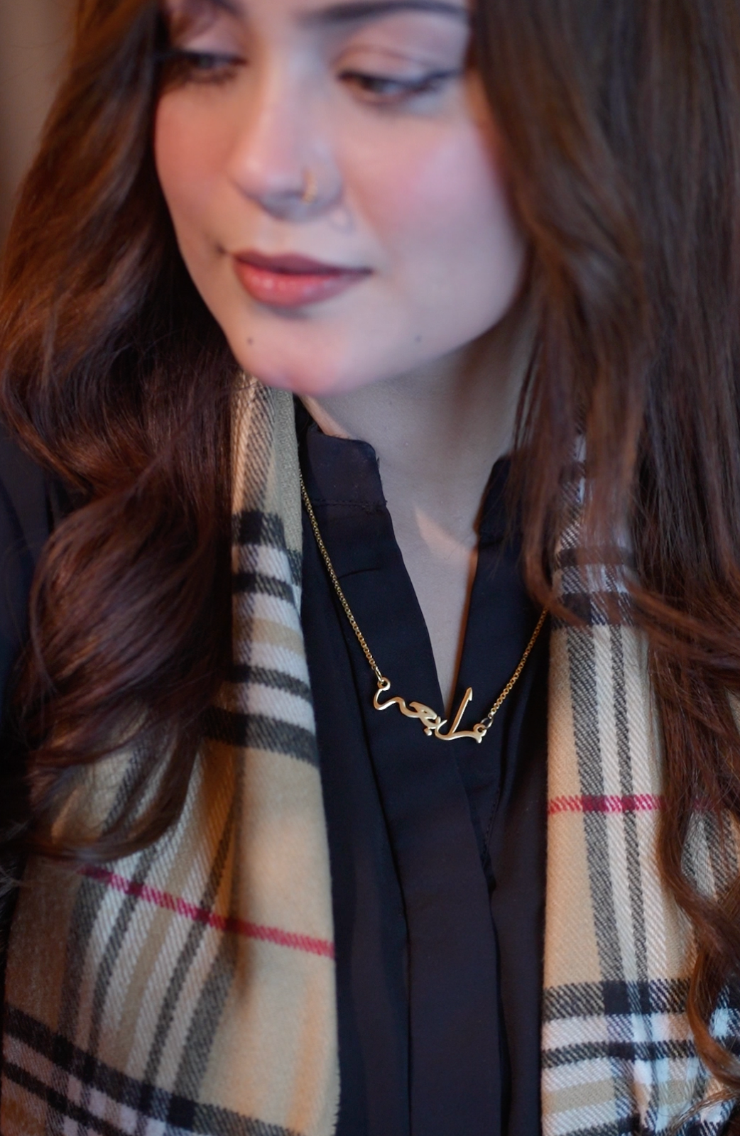 Beautiful Cusatomized Name Necklace (RO1)