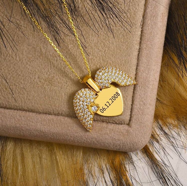 Beautiful Engraved Name Angel Heart Necklace